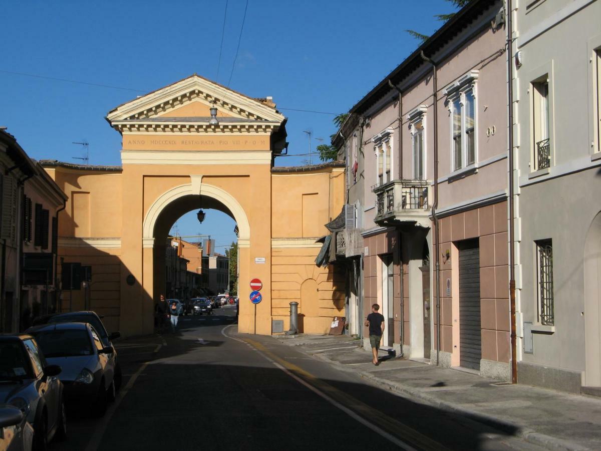 Bed & Breakfast Porta Santi Cesena Exterior photo